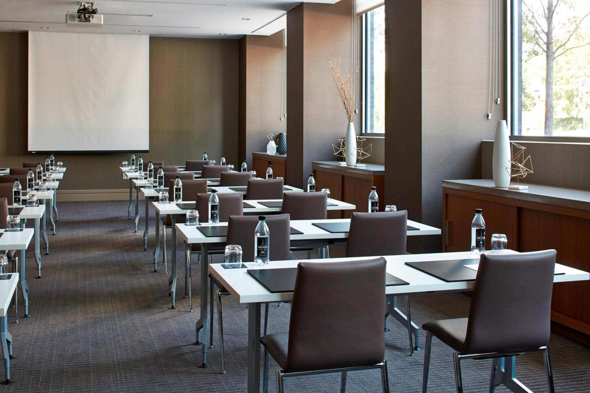 Ac Hotel By Marriott Atlanta Buckhead At Phipps Plaza Екстер'єр фото